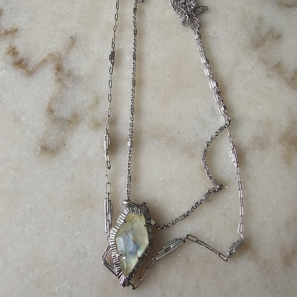 Kendra Scott Tessa multi layer necklace - Picture 1 of 3